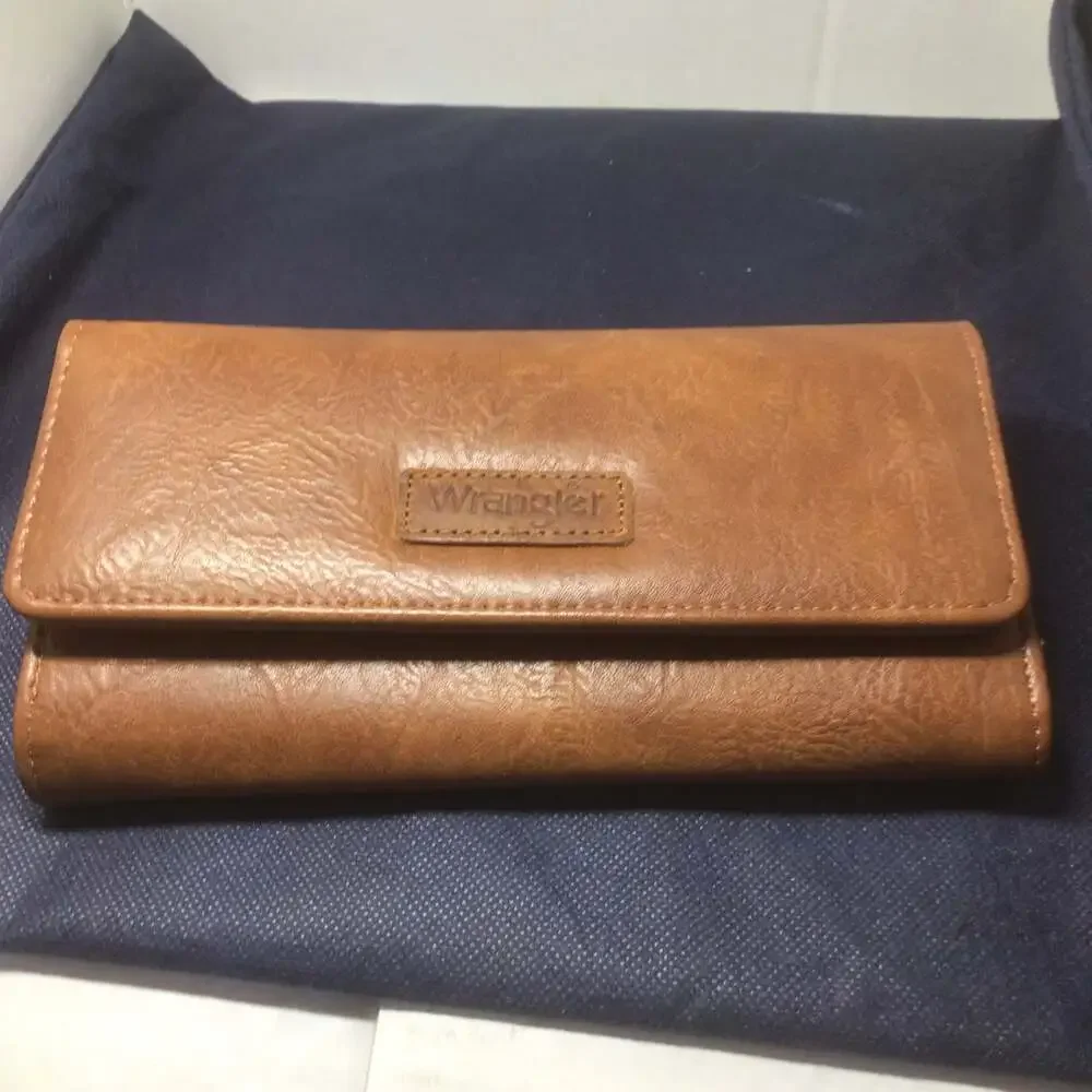 Montana West x Wrangler Women's Brown Faux Leather Trifold Clutch Wallet